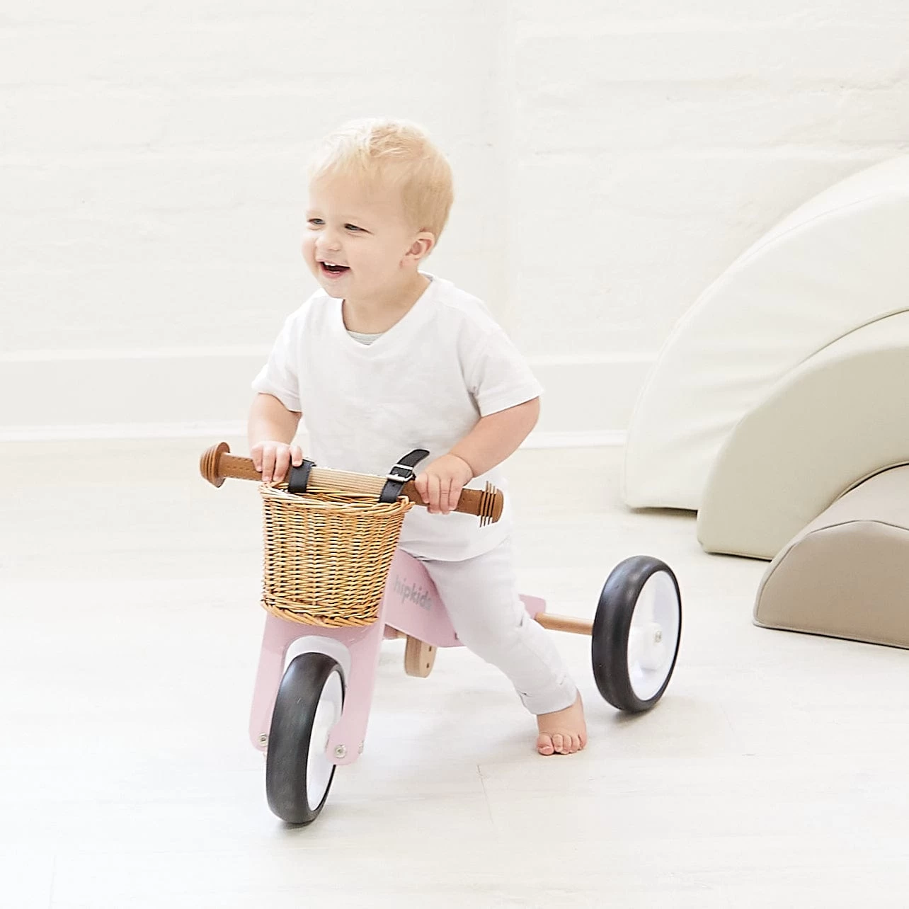 2 In 1 Toddler Mini-Trike/Balance Bike With Wicker Basket 4 2 In 1 Toddler Mini-Trike/Balance Bike With Wicker Basket - Image 2