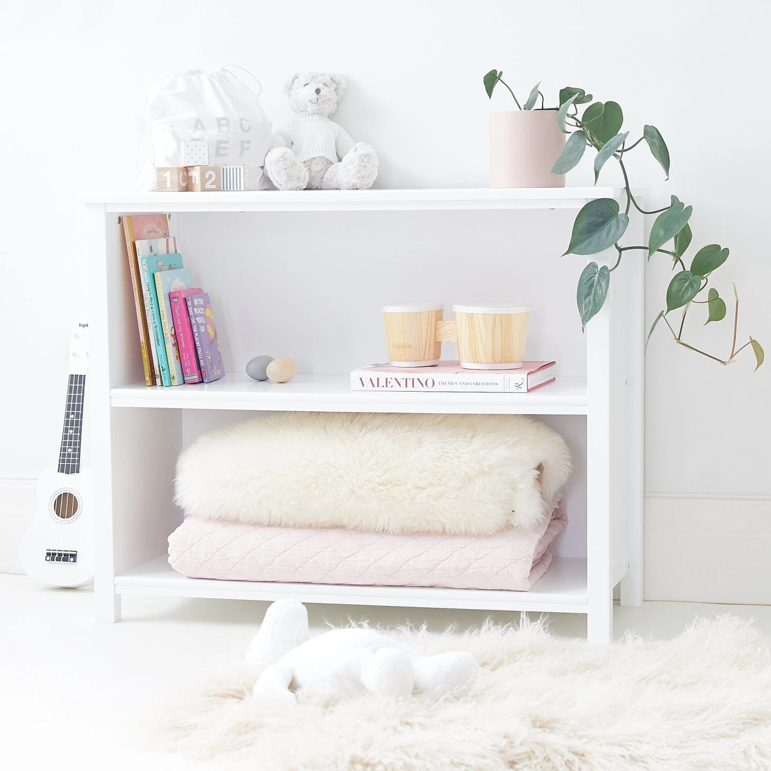 MICAH Low Bookshelf 5 MICAH Low Bookshelf - Image 3