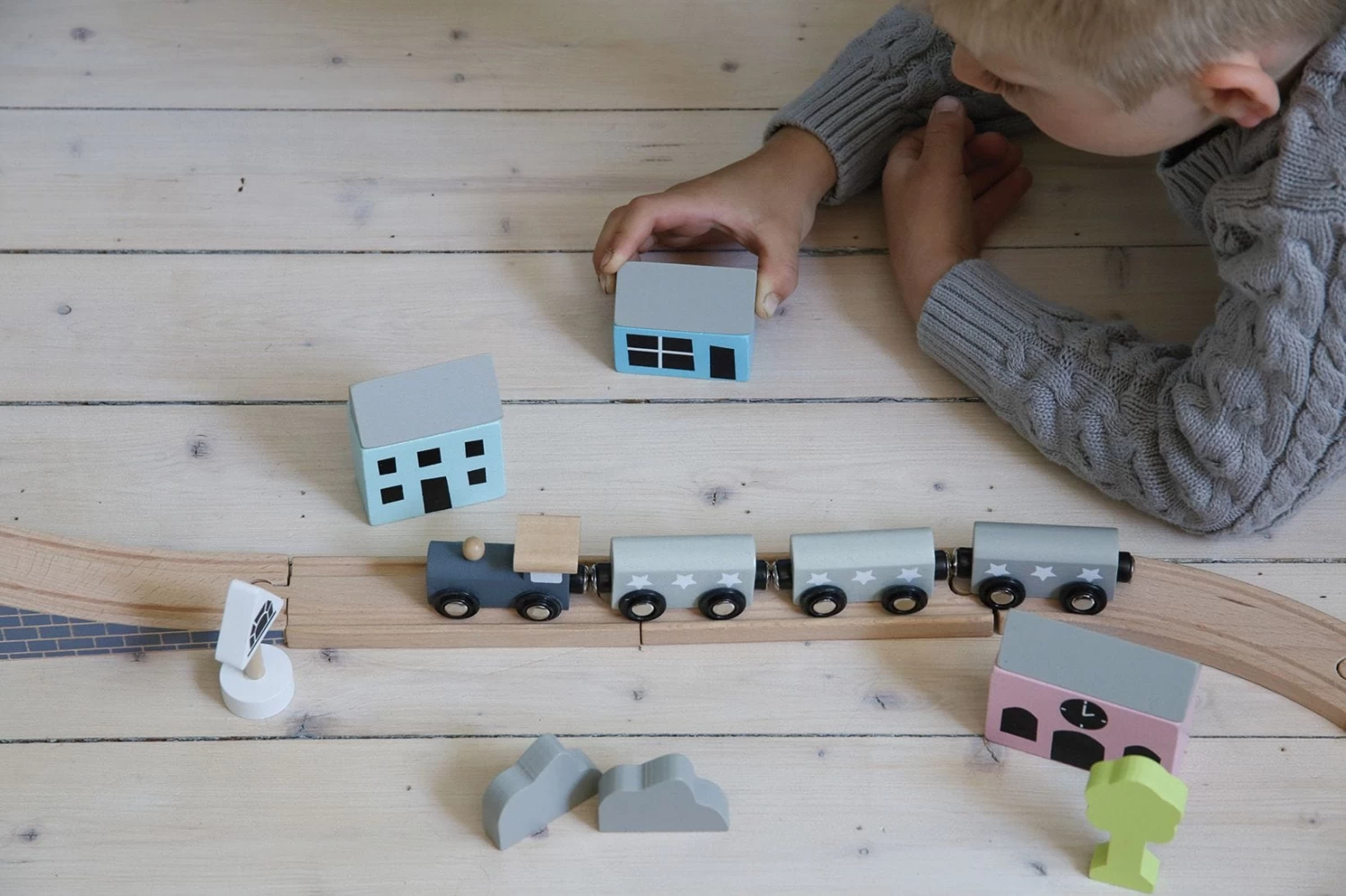 JaBaDaBaDo Wooden Toy Train Set 11 JaBaDaBaDo Wooden Toy Train Set - Image 9