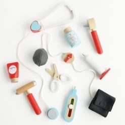 Le Toy Van Doctor's Set 20 Le Toy Van Doctor's Set -Kids Toy Shop le toy van le toy van doctor s set 31040395608198