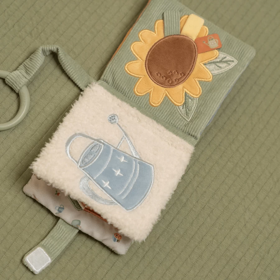 Little Dutch Little Farm Soft Activity Booklet 4 Little Dutch Little Farm Soft Activity Booklet - Image 2