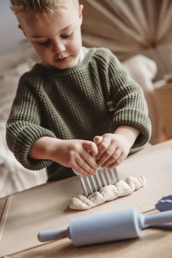 Montessori Mates Kids Wavy Chopper Knife -Kids Toy Shop montessori mates montessori mates kids wavy chopper knife 32555593760902