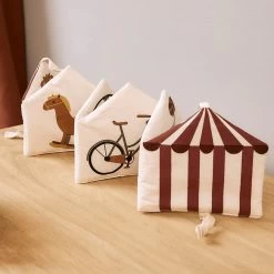 Nuuroo Kit Fabric Book - Creme - Circus -Kids Toy Shop nuuroo nuuroo kit fabric book creme circus 30932121550982