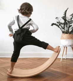 Wobbel Balance Board With Felt Baby Mouse